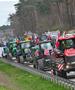 Полските земјоделци ја прекинаа повечемесечната блокада на границата со Украина