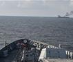 Хутите истрелаа три проектили кон два брода во Црвеното Море