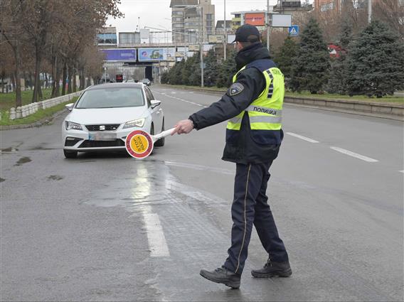 Во Скопје санкционирани 142 возачи, 52 за брзо возење
