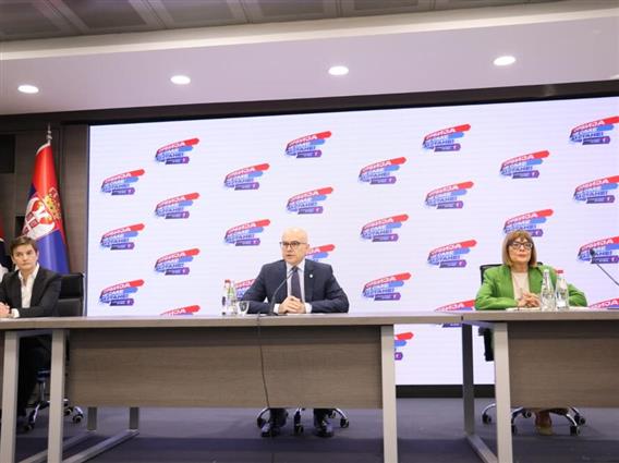 Вучевиќ ги соопшти имињата на министрите: Дачиќ министер на МВР, Вулин се враќа во Владата