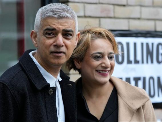Лондонскиот градоначалник Садик Кан со историски резултат на изборите 