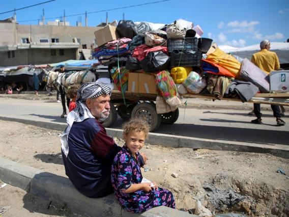 ОН: Од Рафа од понеделникот избегале 150.000 луѓе, Израелците тврдат дека има двојно повеќе