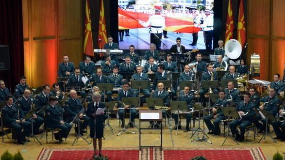 Концерт на воениот оркестар на АРМ