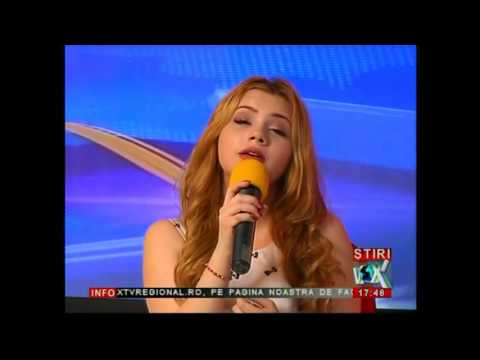 Како пее внуката на Павароти