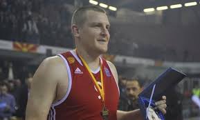 Чековски по 11 години повторно во Приштина