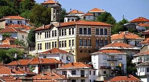 Монографија и изложба во чест на Васил Иљоски