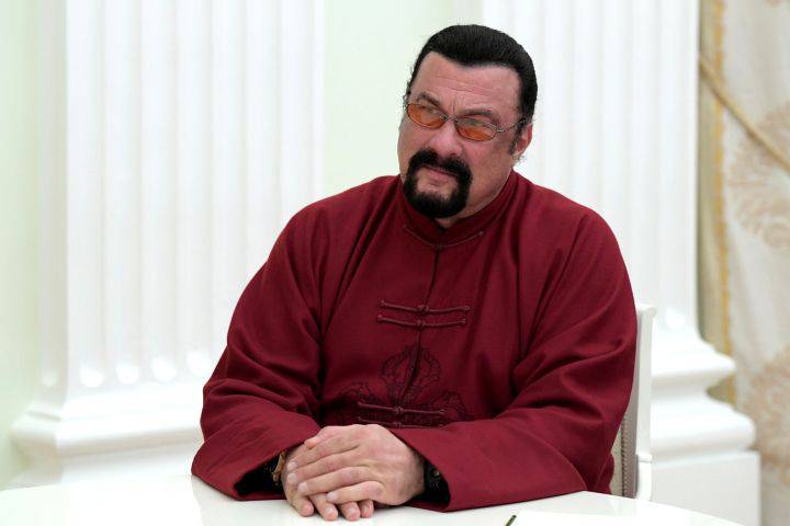 Уште една жена го обвини Стивен Сегал за силување