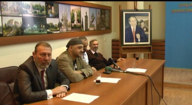 Александар Ѓоргиев е  добитник на наградата за животно дело „Петре Прличко“ за 2014 година