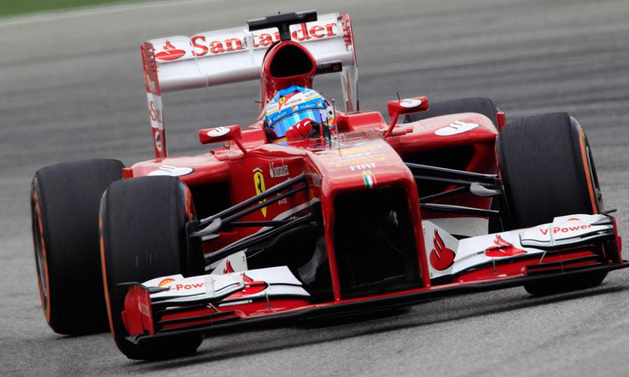 Доминација на Фернандо Алонсо во Кина