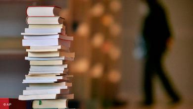 Креативен центар и новогодишен саем на книги