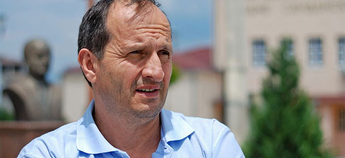 Изложба на писателот Христо Петрески во Битола
