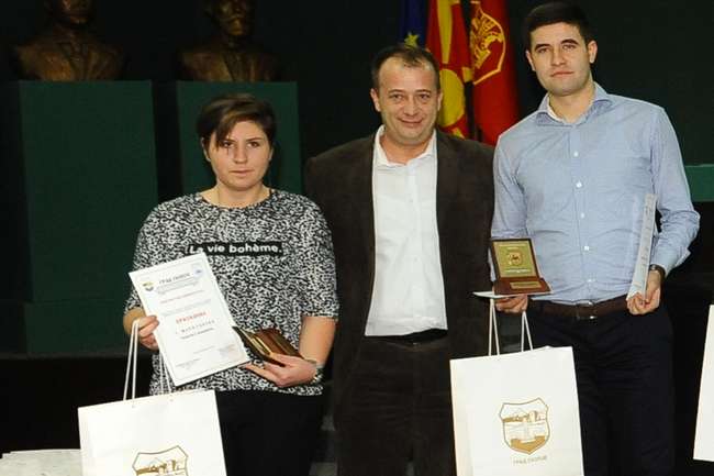 Александар Соколовски и Мери Јанева најдобри млади спортисти на Скопје за 2014 година