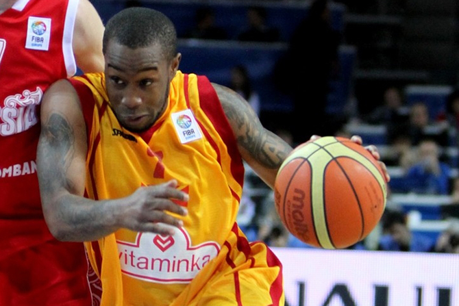 Мекејлеб пред трансфер во НБА
