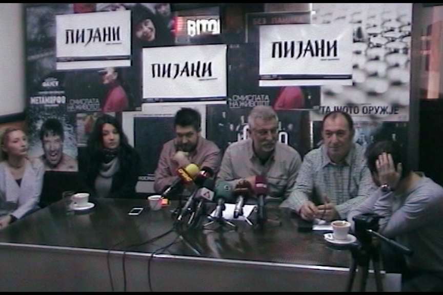 Вечерва премиера на трагикомедијата „Пијани“ на сцената на Битолски народен театар