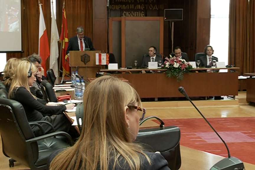 55 години Полонистика во Македонија
