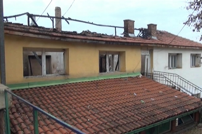 Пожар во Домот на културата во Вељуса