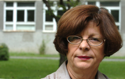Средба со Катица Ќулавкова по повод нејзината книга „Сонот е живот“