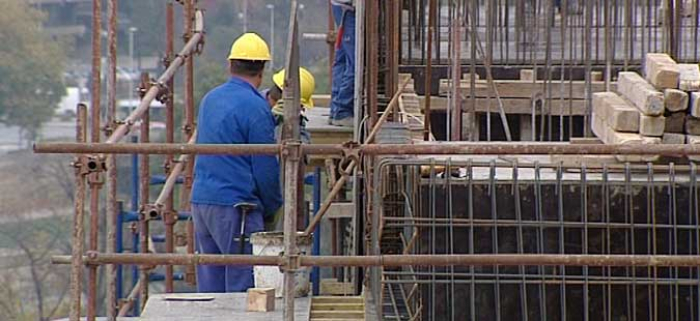 Метален профил усмрти градежен работник од Велес