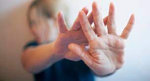 Притвор за неготинец кој принудил пријателка на полови дејства и потоа ја уценувал за пари