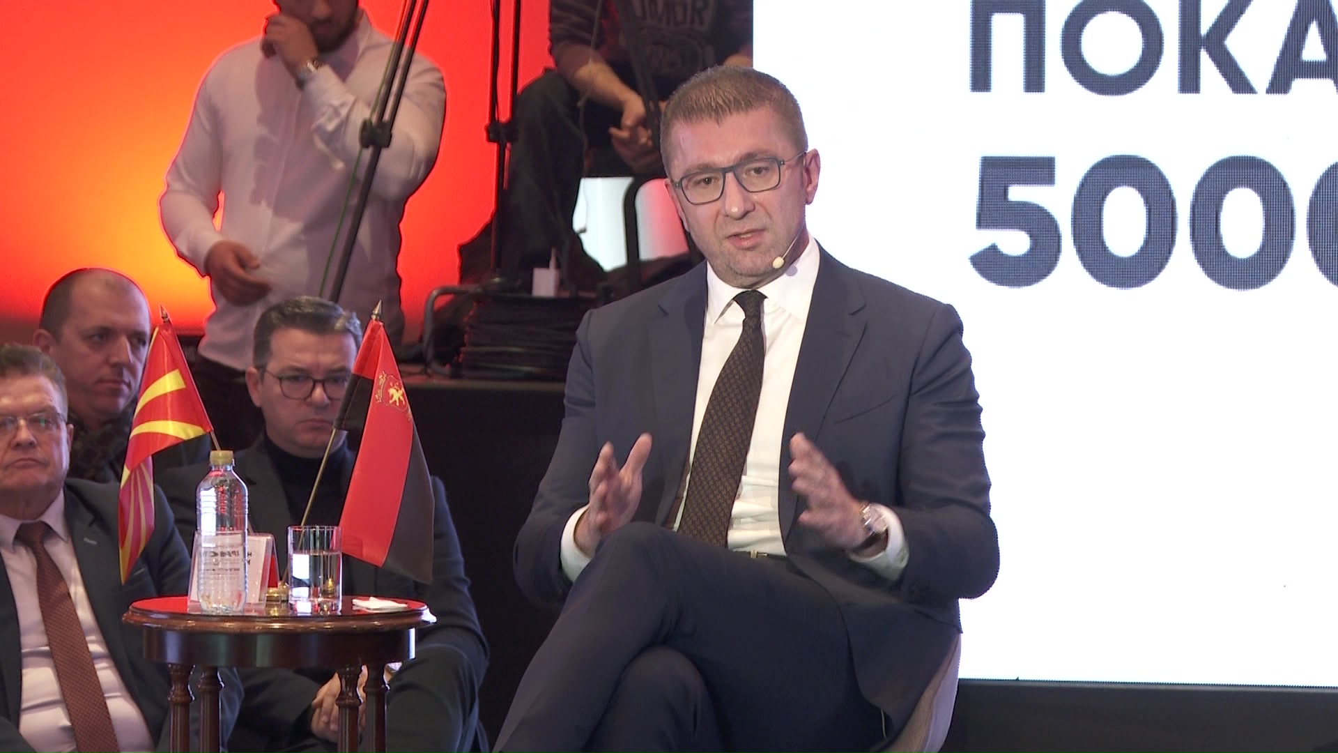 Мицкоски: Ветувам дела ќе воведеме линерно зголемување на пензиите ...
