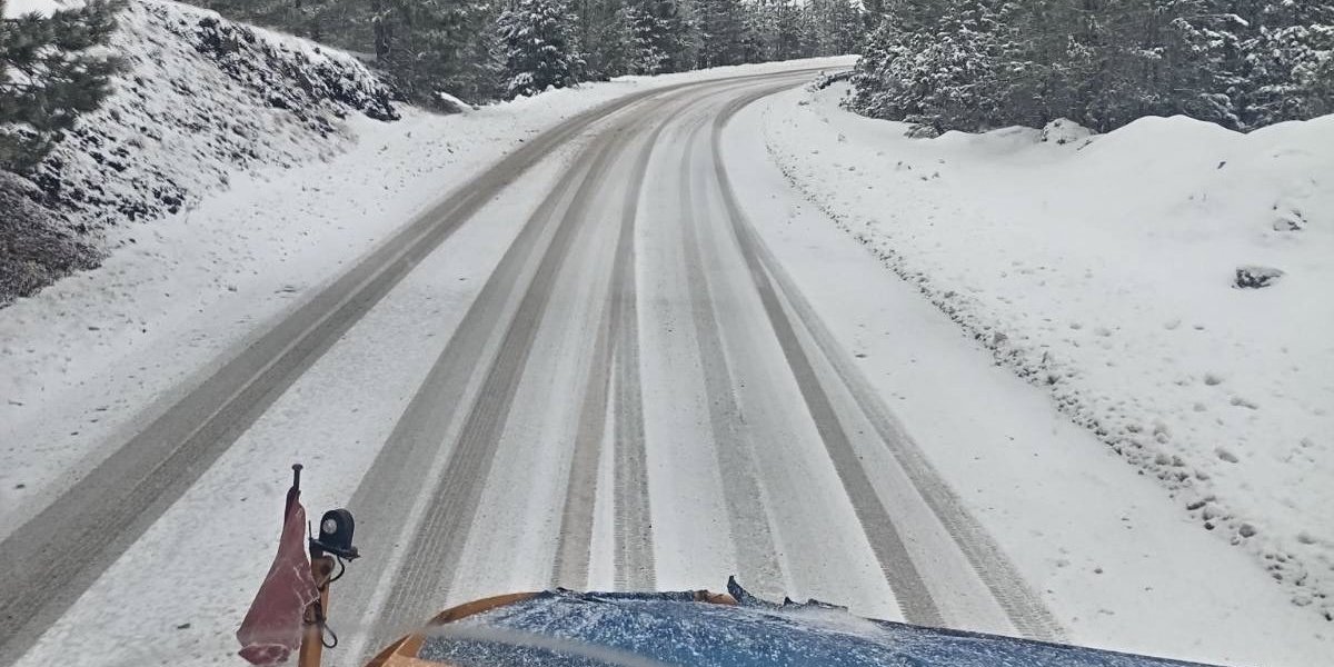 Укината забраната за сообраќај на камиони и автобуси на патот Тетово – Попова Шапка
