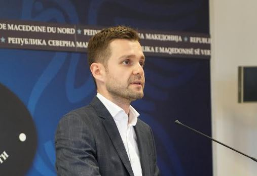 Муцунски: Внимателно ја следиме состојбата на Блискиот Исток