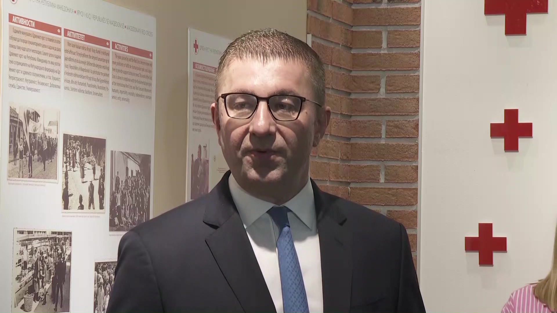 Мицкоски: Нема да се однесуваме незрело и да ги напуштаме преговорите, попосветени ќе продолжиме со реформите 