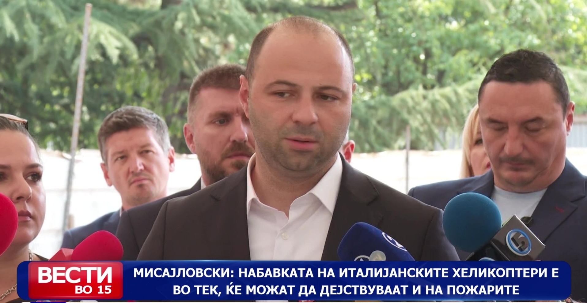 Мисајловски: Набавката на италијанските хеликоптери е во тек, ќе можат да дејствуваат и на пожарите
