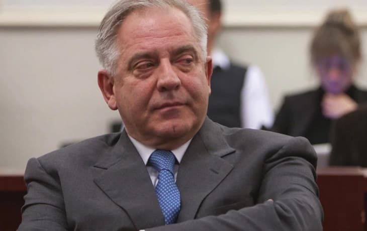 Иво Санадер е условно ослободен