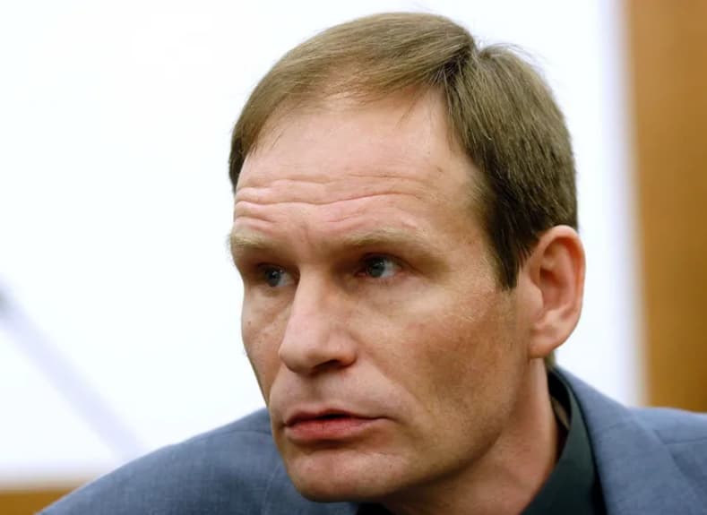 Германски канибал сака на слобода: На жртвата му го отсекол половиот орган, го зготвил со компири и го изел