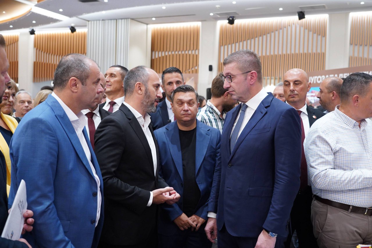 Мицкоски: ВМРО-ДПМНЕ ќе победи убедливо на претстојните избори, а градоначалниците треба да бидат транспарентни и одговорни