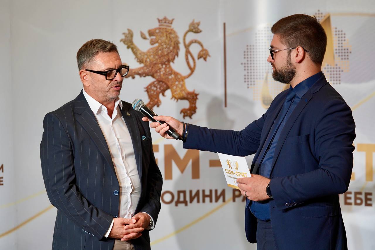 Ристески: Оперативен план за вработување од 40 милиони евра, целта е младите да останат во Македонија