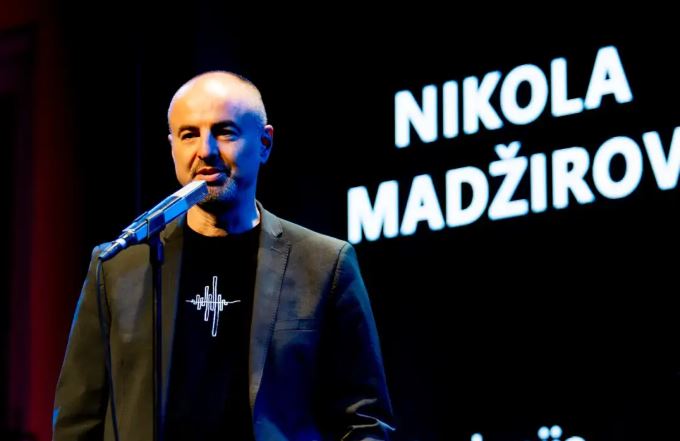 Поетот Никола Маџиров гостуваше на меѓународниот фестивал „Денови на поезијата и виното“ во Словенија
