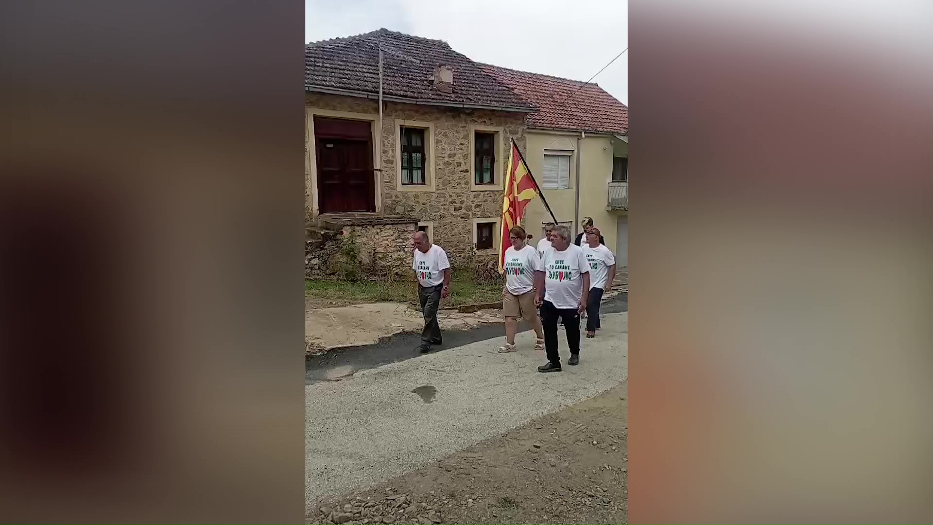 Жителите на Љубојно веќе две недели секојдневно протестираат за предвидената сеча на шумата над селото