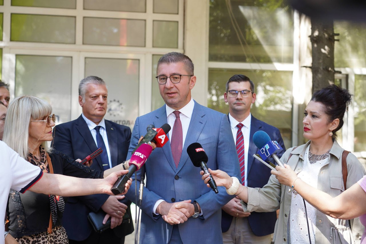 Мицкоски: На опозицијата ѝ препорачувам „внатрешна катарза“ по изборите