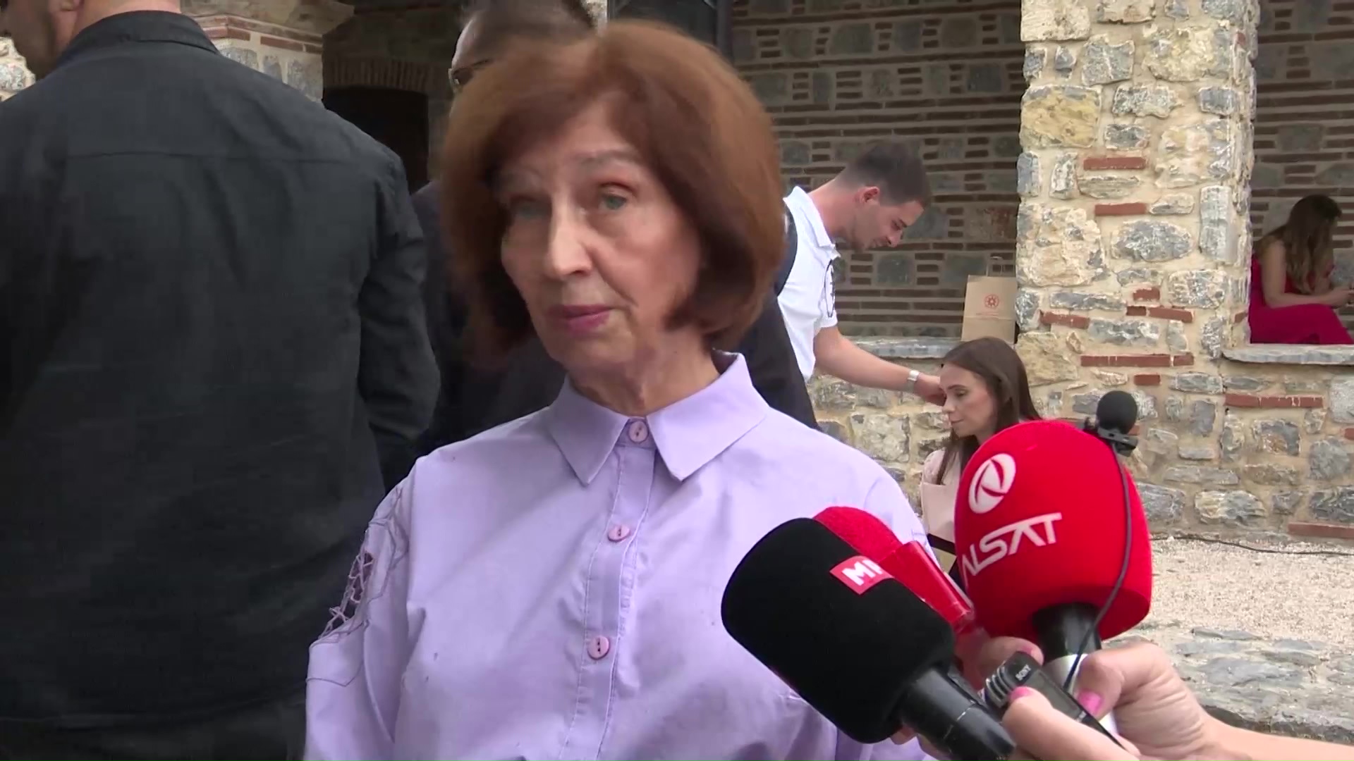 Сиљановска Давкова: Наместо резолуција за црвените линии, партиите да се договорат како ќе настапуваат надвор од државата