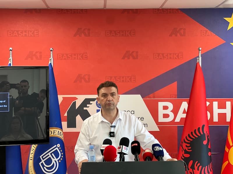 Бујар Османи: Партиските активисти се издржуваат со парите на обичните граѓани