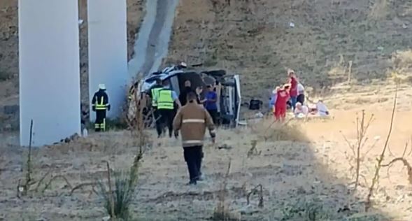 Тешка сообраќајна несреќа на експресниот пат Штип-Радовиш, во која има и жртви