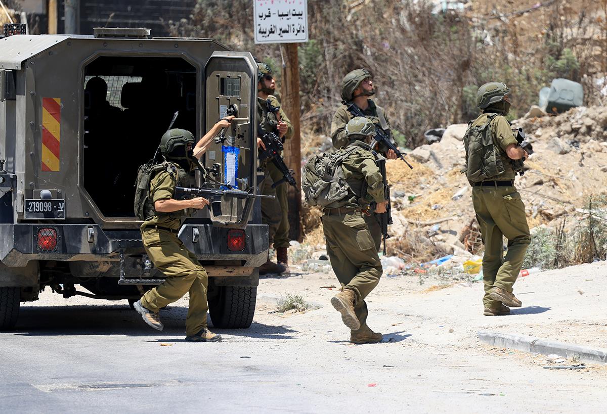 Извештаи: Израел се обиде да го убие иранскиот безбедносен функционер Лариџани