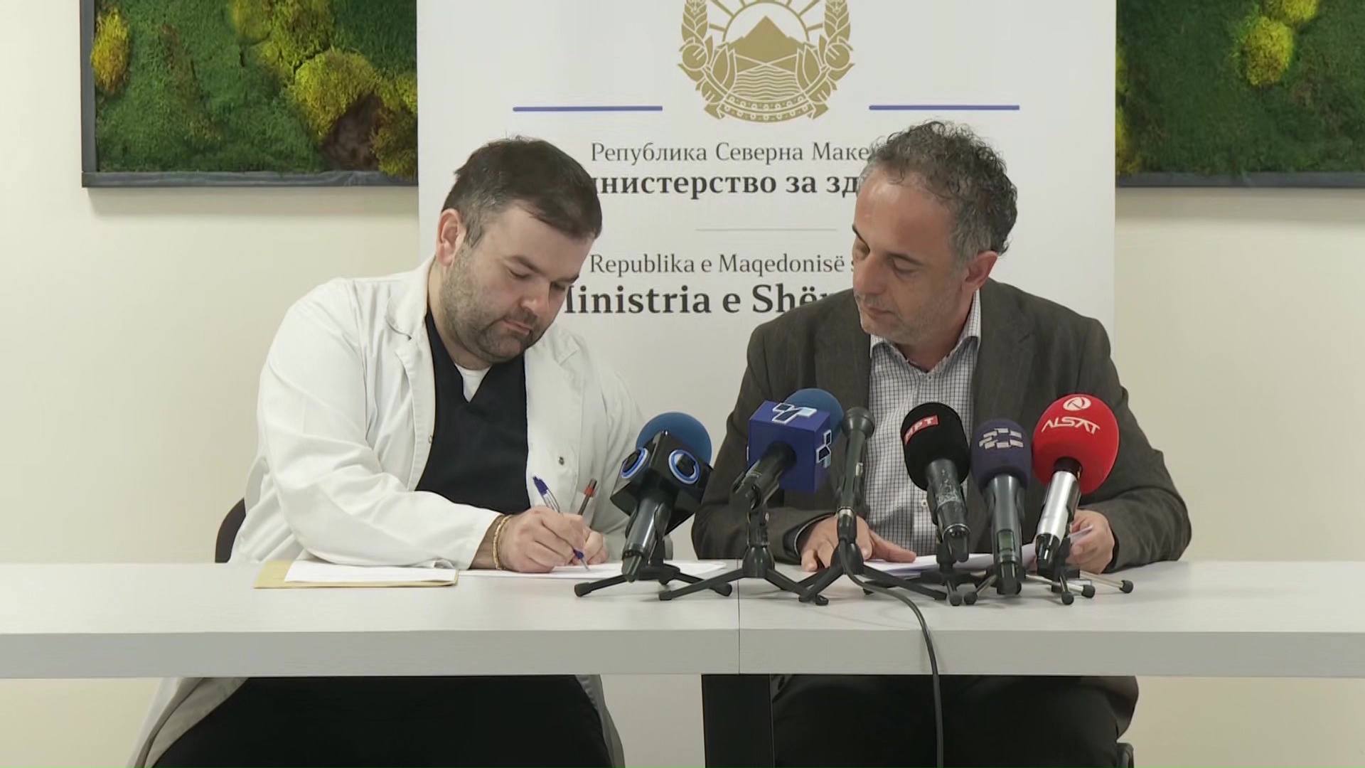 Екс директорот на неврологија Кузмановски кој беше разрешен од Алиу седум месеци немал активна лиценца за работа