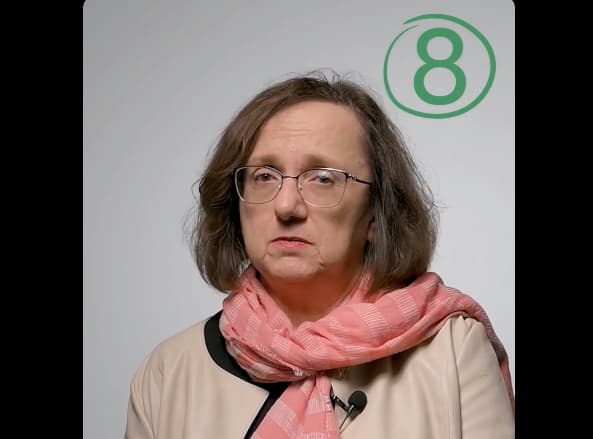Проф. д-р Ана Угринска: Кога ноќта мириса на стопена пластика во Карпош и Ѓорче, тоа значи дека некој профитира!