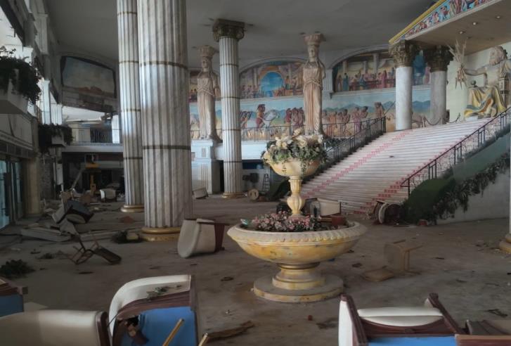 Видео: Богатство замрзнато во времето: Напуштен хотел крие вистинско богатство