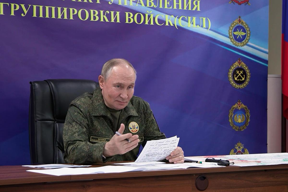 Путин по заканата на Зеленски дека ќе го нападне руското небо: Не преговараме со терористи