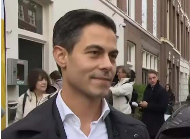 Јетен: Треба брзо да се формира стабилна Влада на Холандија