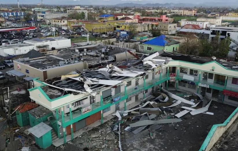 „Мелиса“ однесе 28 жртви во Јамајка- нема струја, недостига и вода за пиење