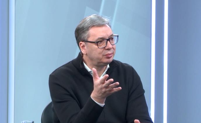 Вучиќ: Трагаме по двајца снајперисти за кои знаеме дека се во Белград.