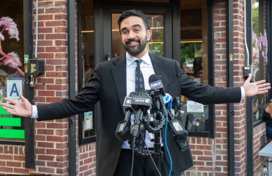 Зохран Мамдани на денот на изборите остро му одговори на Трамп: Не се плашам од закани