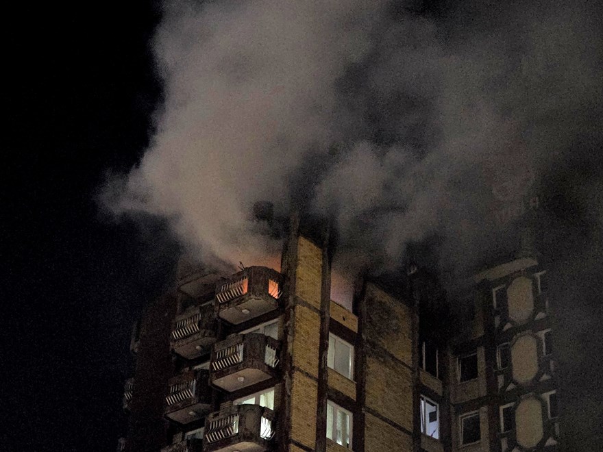 Пожар во Тузла: Бројот на жртви се искачи на 13, истрагата откри сериозни пропусти