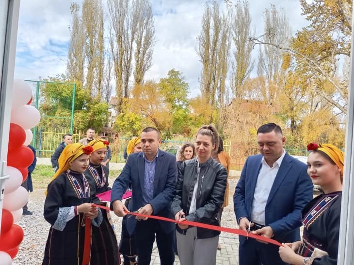 Пуштена во употреба новоизградена спортска сала во кавадаречко Марена