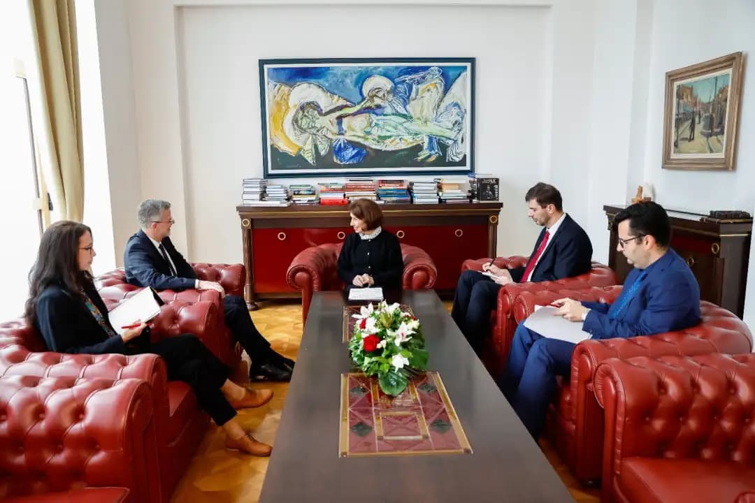 Новиот амбасадор на Швајцарија Зомер, ги предаде акредитивните писма на претседателката Сиљановска Давкова